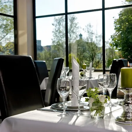 Szálloda Sorat Insel-hotel Regensburg