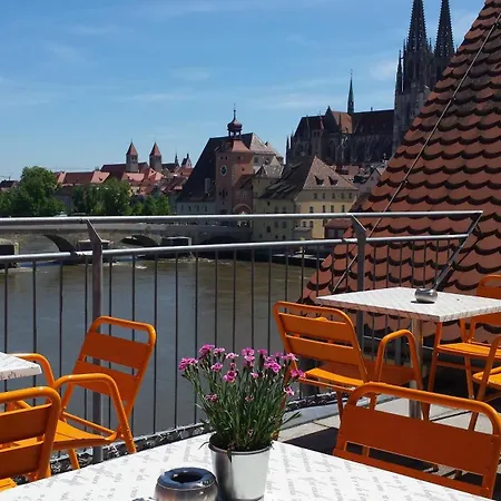 Sorat Insel-hotel Szálloda Regensburg